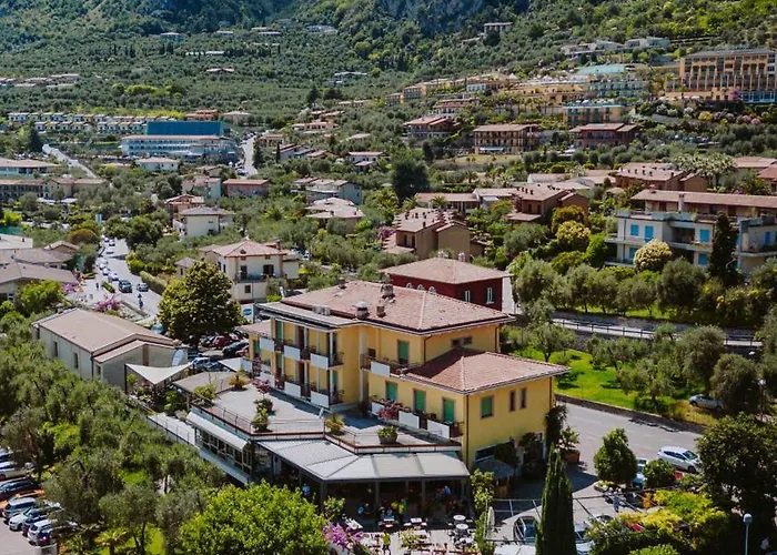 Hotel Limone